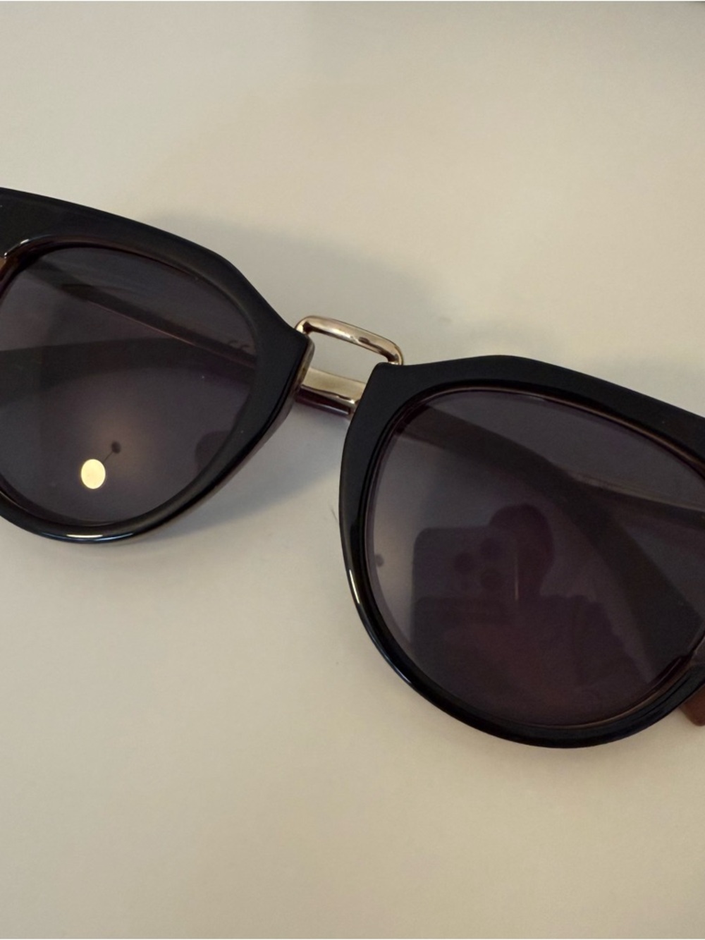 Fendi Black Sunglasses with Gold Bridge - Picture 3 of 4